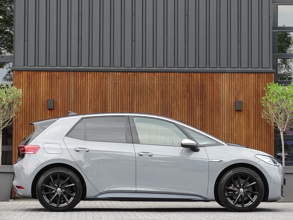 Volkswagen ID.3 First Plus 58 kWh / Massage / IQ-Light / *NA, Auto's, Volkswagen, Automaat, Gebruikt, ID.3, Origineel Nederlands
