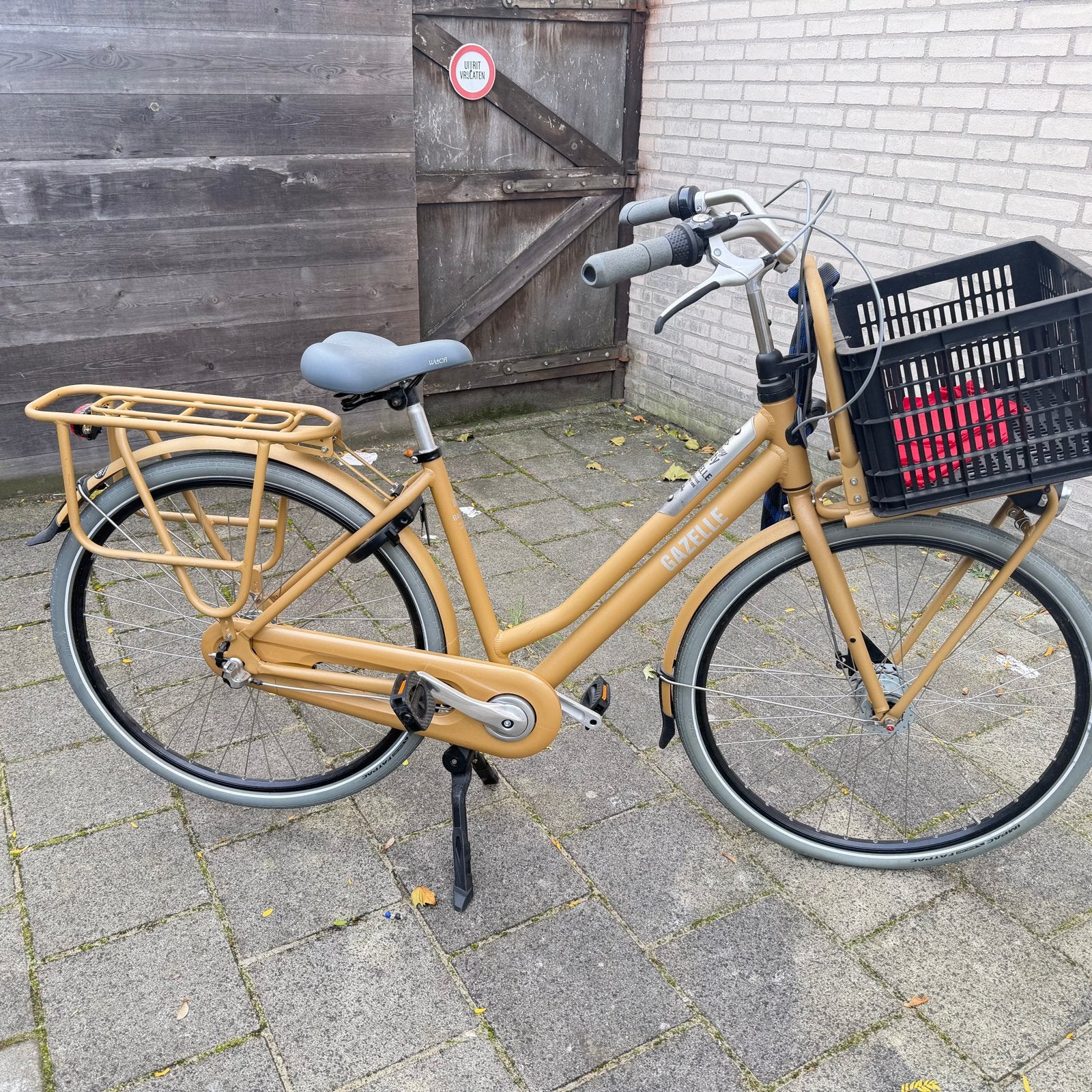 Gazelle damesfiets met slot, Ophalen, Gebruikt, Gazelle, Versnellingen