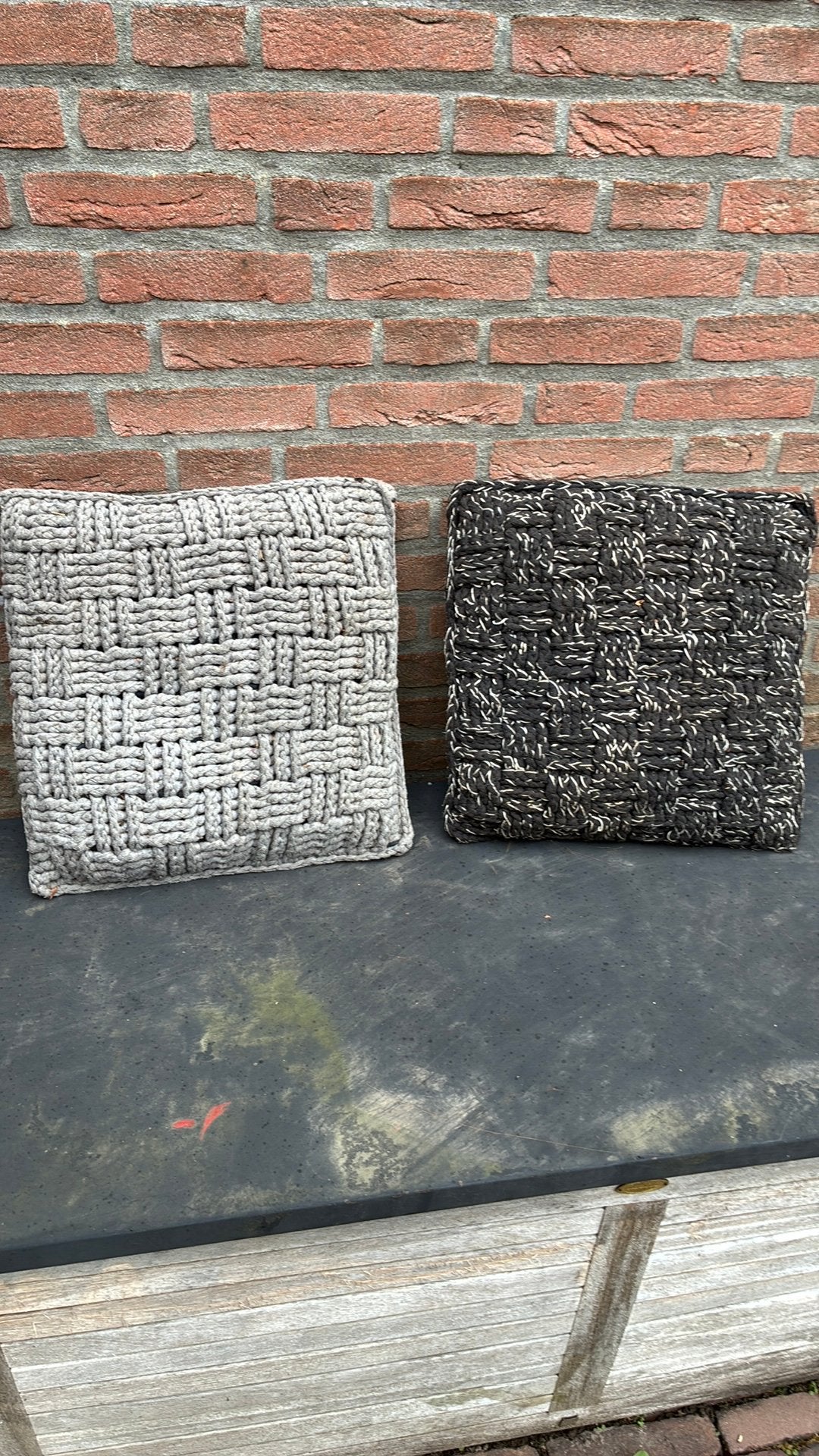 Hand gebreide kussens, Ophalen, Overige merken, Gebruikt, Meerkleurig