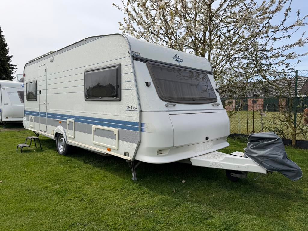 Nette Hobby 540 UL De Luxe Losse Bedden Nwe Banden, Caravans en Kamperen, Caravans, Particulier, tot en met 4, 1250 - 1500 kg