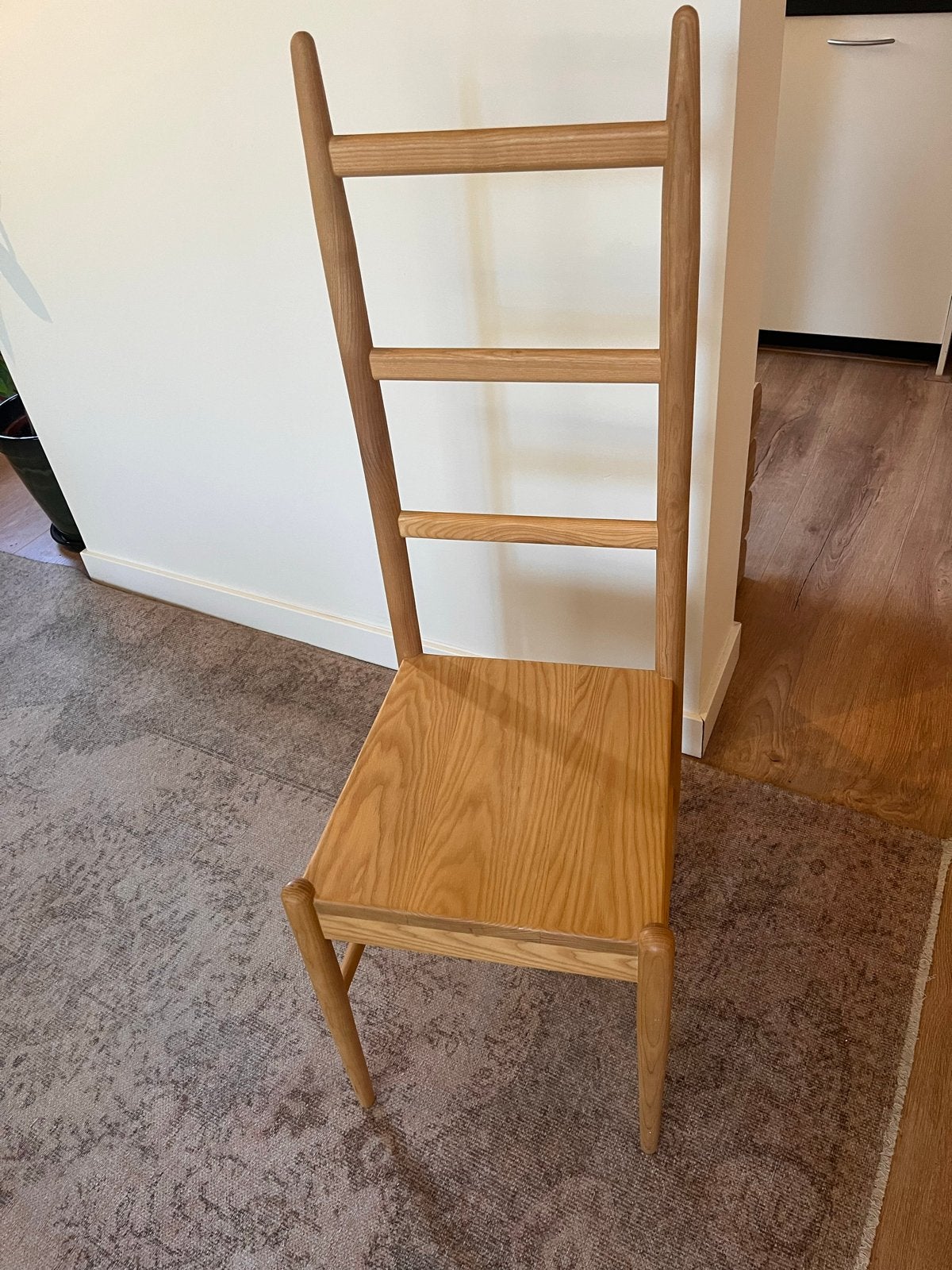 Zara Home Houten Stoel - Zo Goed als Nieuw, Ophalen, Overige kleuren, Zo goed als nieuw, Eén