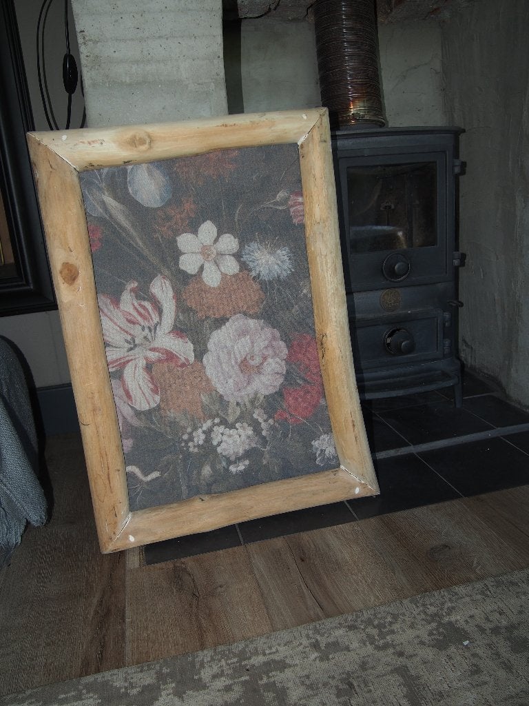 Houten lijst met stoffen bloemenkleed - 70x50 cm, Ophalen, Gebruikt, Hout, Meerkleurig