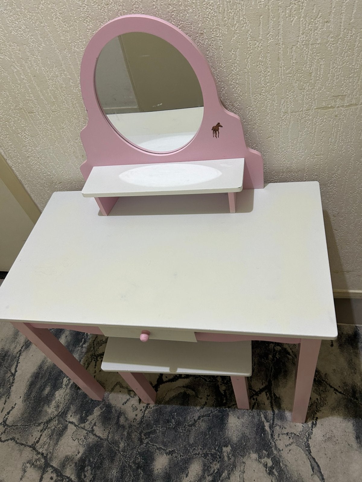 Mooi kinder tafel met stoeltje prima staat, Kinderen en Baby's, Ophalen, Gebruikt, Tafel(s) en Stoel(en)