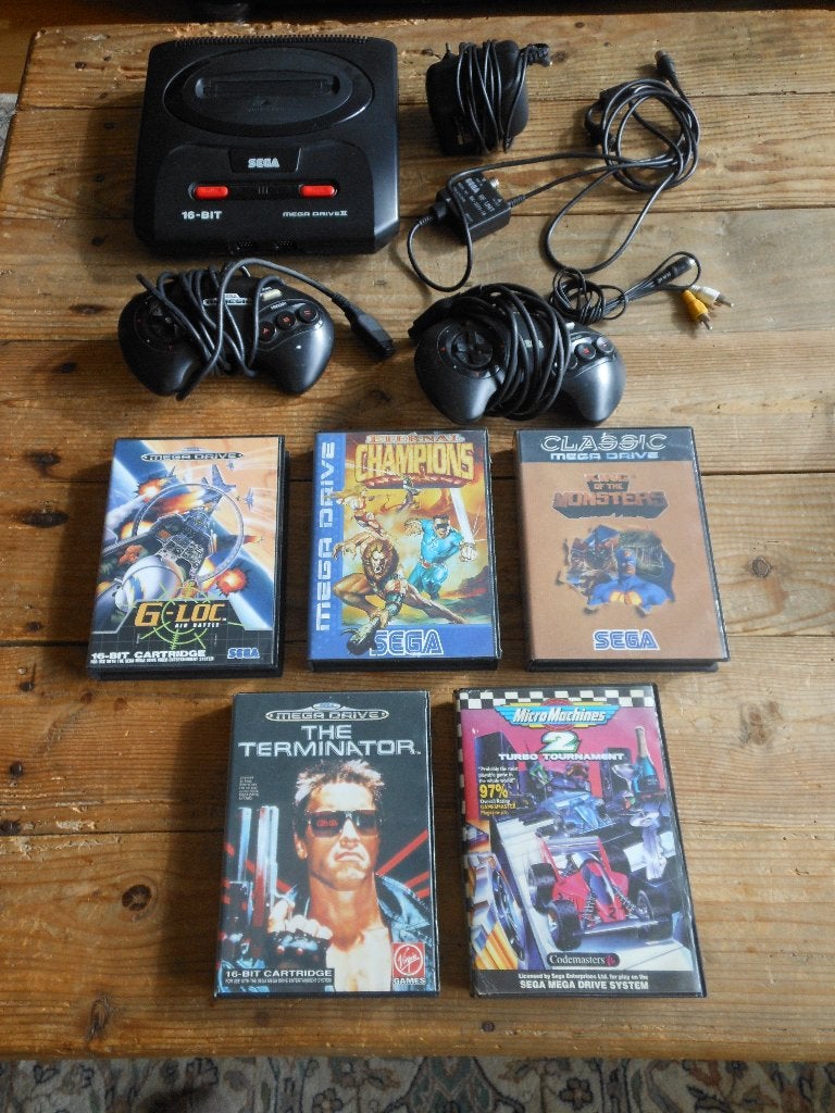 Sega Mega Drive met spellen, Mega Drive, Met 2 controllers, Ophalen of Verzenden, Gebruikt