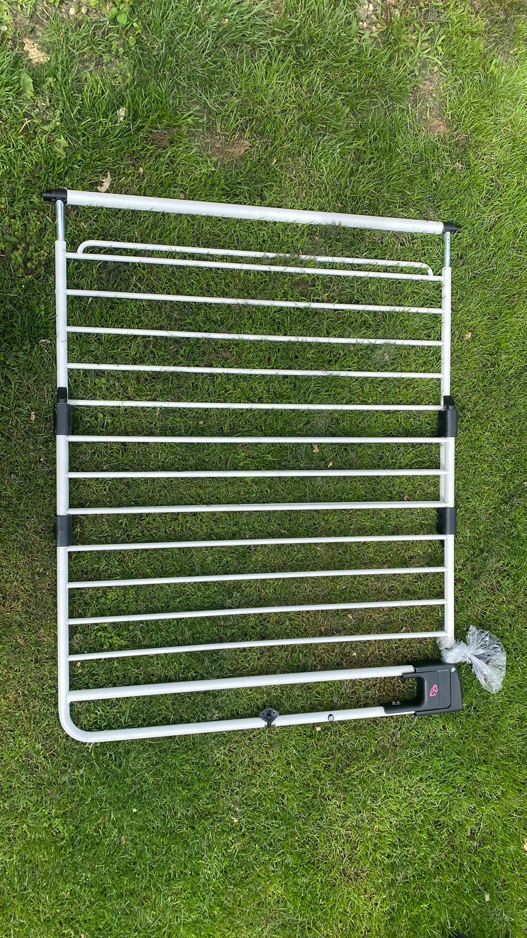 Traphek A3 SavetyDoor - Verstelbaar 75,5-116 cm - Ijzer Wit, Ophalen of Verzenden, Metaal of IJzer, 100 tot 115 cm, Schroefhekje