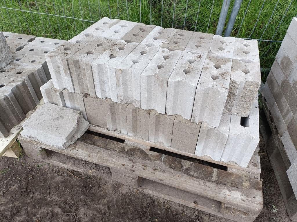 Beton stenen - 12x19x29cm - 33 stuks, Ophalen, Nieuw, Beton
