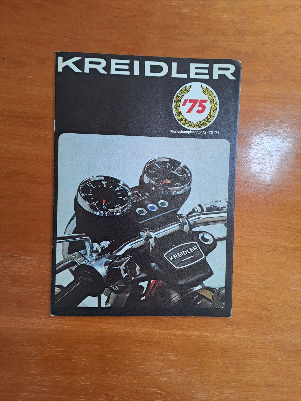 originele Kreidler folder 1975 is uitvouwbaar in nieuwstaat., Boeken, Ophalen of Verzenden, Zo goed als nieuw