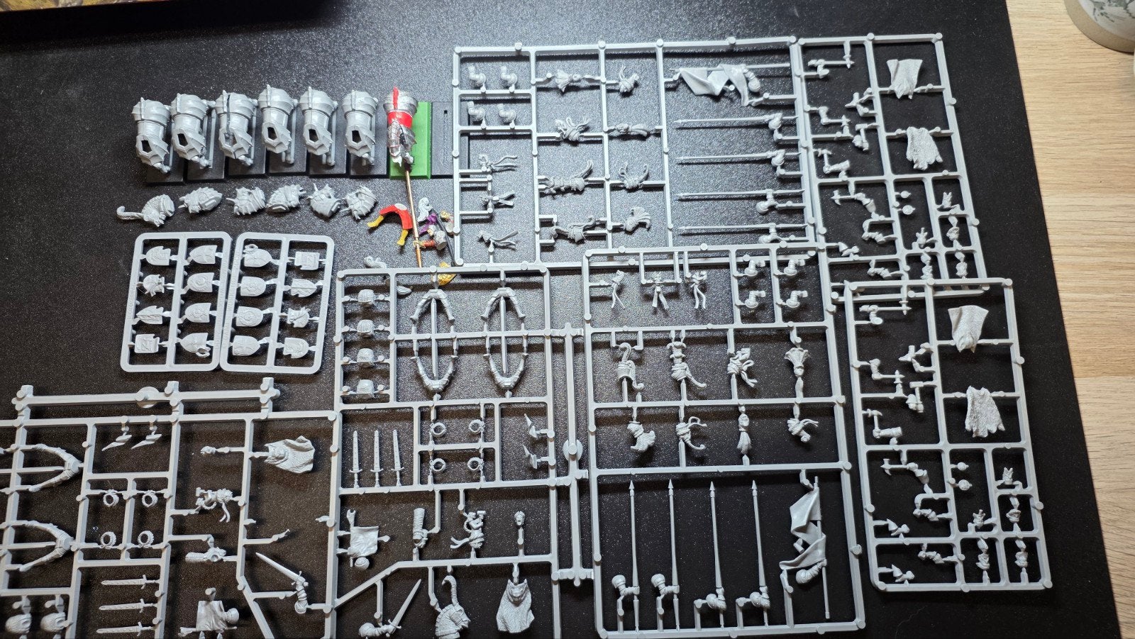 Warhammer Empire Knightly Orders - Nieuw in doos, Hobby en Vrije tijd, Figuurtje(s), Nieuw, Warhammer, Ophalen of Verzenden