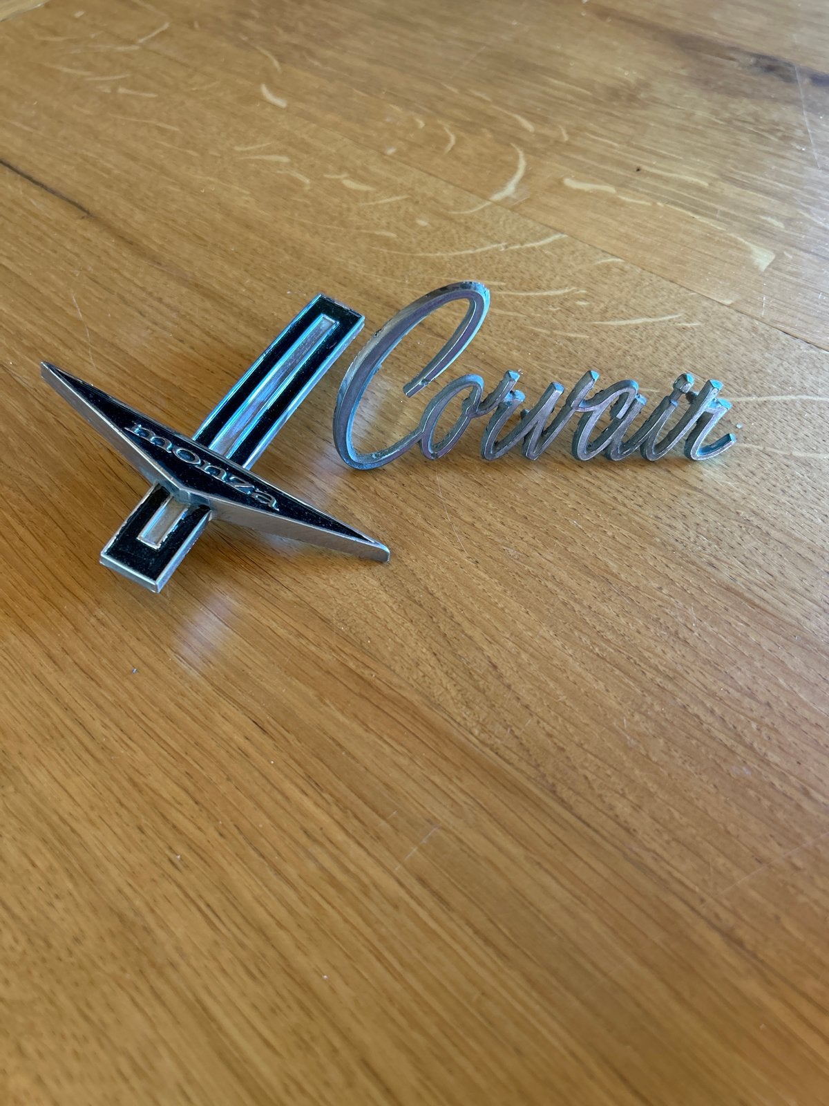 Chevrolet Corvair Monza Embleem - Vintage Auto Onderdeel, Ophalen of Verzenden
