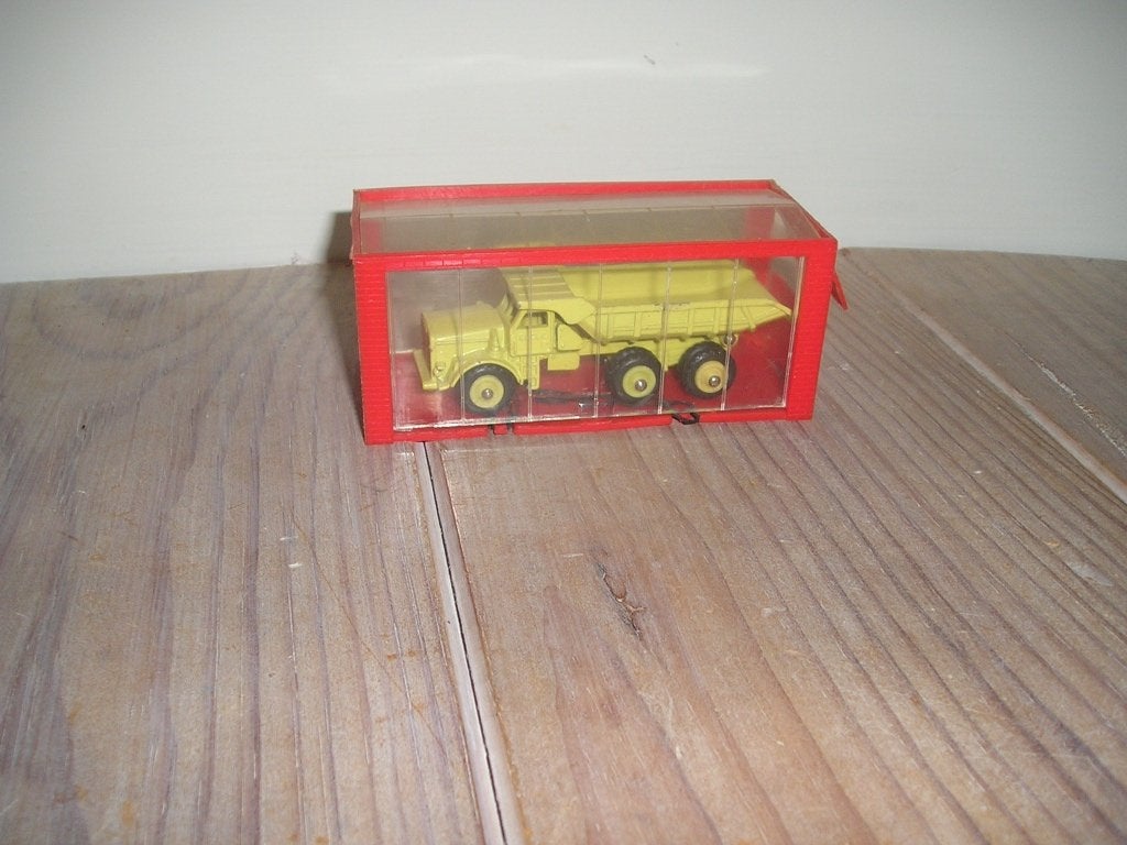 Dinky Toys Mini no. 97 Euclid R-40, Ophalen of Verzenden