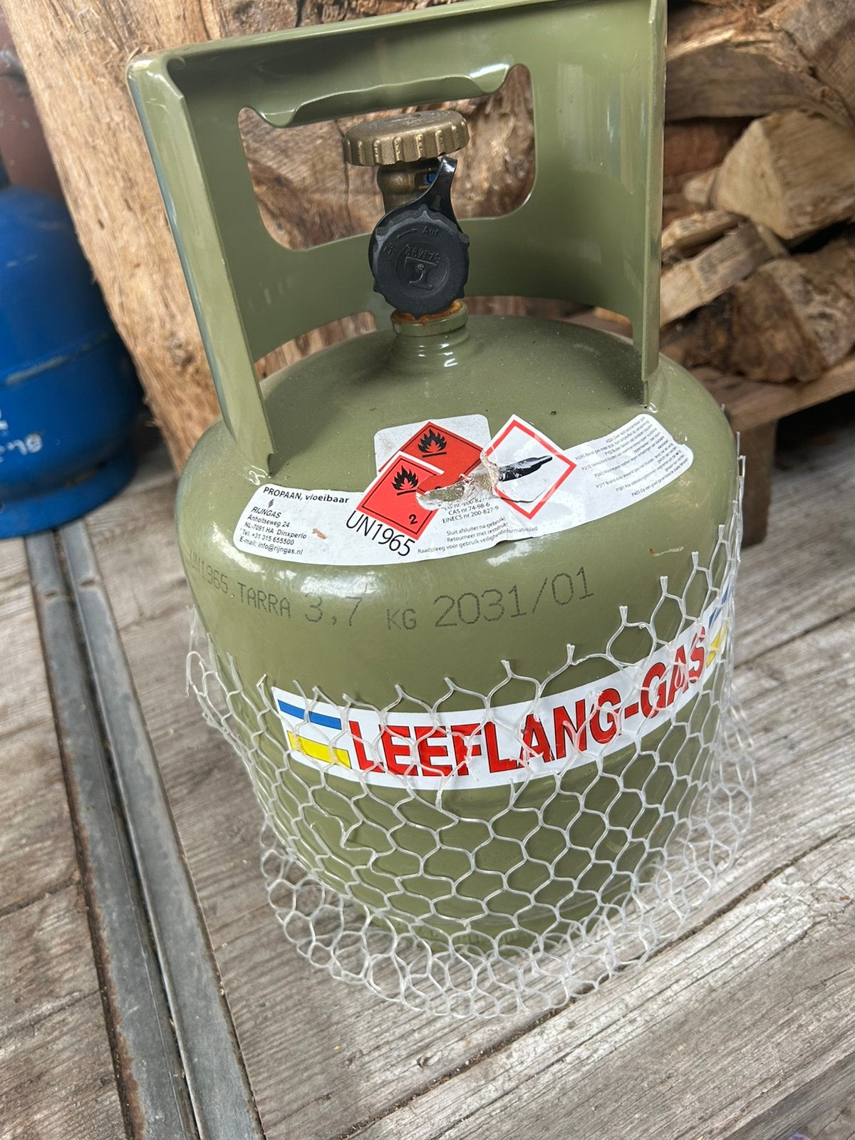 Gastank, Ophalen, Zo goed als nieuw