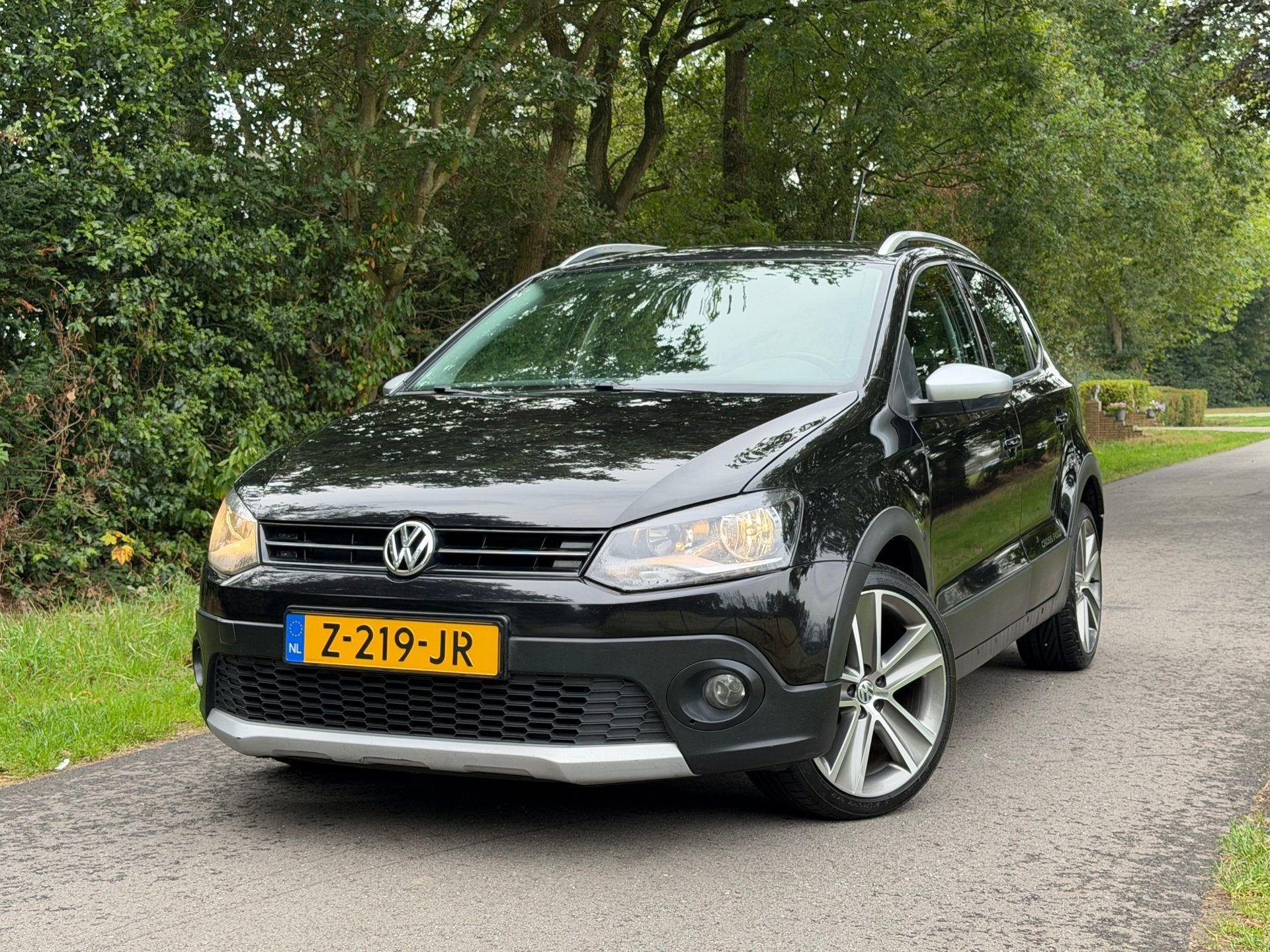 Volkswagen Polo 1.4-16V Cross | Groot scherm + Clima + 5-Drs, Auto's, Voorwielaandrijving, Zwart, 4 cilinders, Zwart
