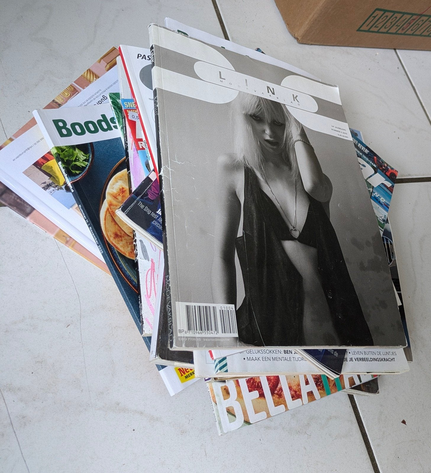 Gratis diverse tijdschriften voor bv knutsel projecten, Ophalen, Gelezen