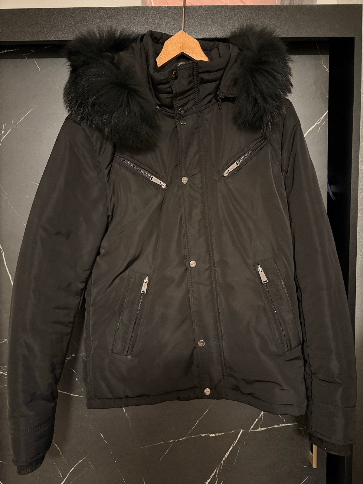 Frocella Winterjas Heren Maat L met Zwart Bont, Ophalen of Verzenden, Zo goed als nieuw, Maat 52/54 (L), Zwart