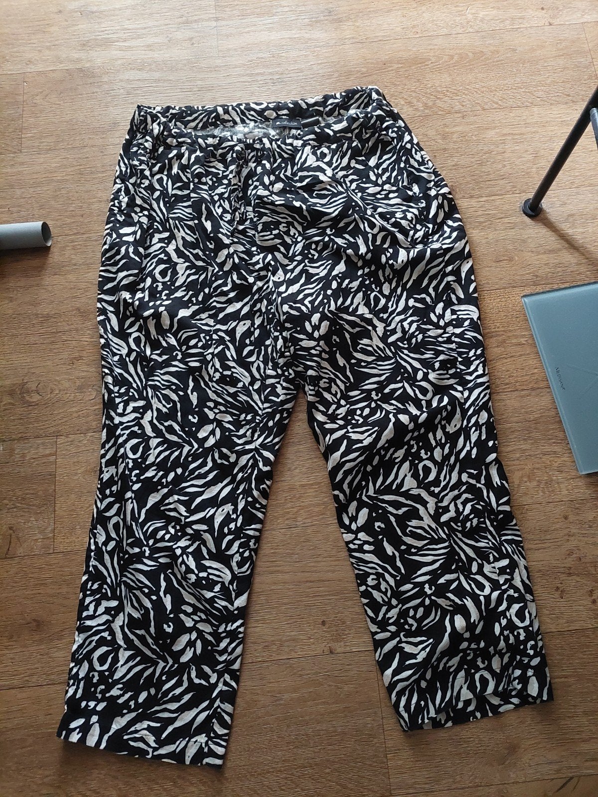 M. Collection Zwart-witte Broek met Print - Maat  (XL), M. Collection, Ophalen, Zo goed als nieuw, Maat 46/48 (XL) of groter