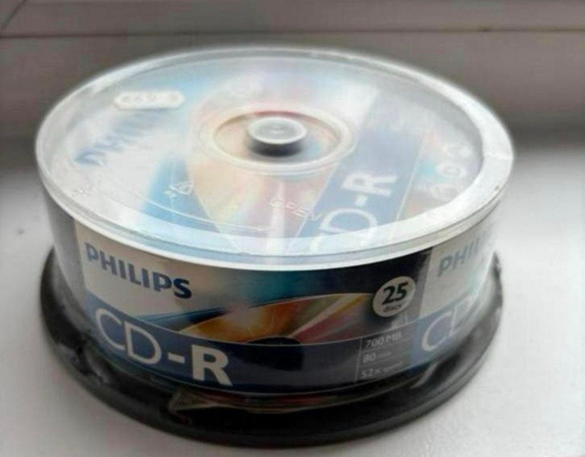 Gesealde nieuw 25x CD-R Philips, Computers en Software, Beschrijfbare discs, Ophalen of Verzenden, Nieuw, Cd, Herschrijfbaar