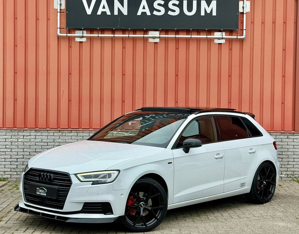 Audi A3 SPORTBACK 1.4 TFSI CoD S-Line Virtual Pano Carplay, Auto's, Gebruikt, 4 cilinders, 150 pk, Wit