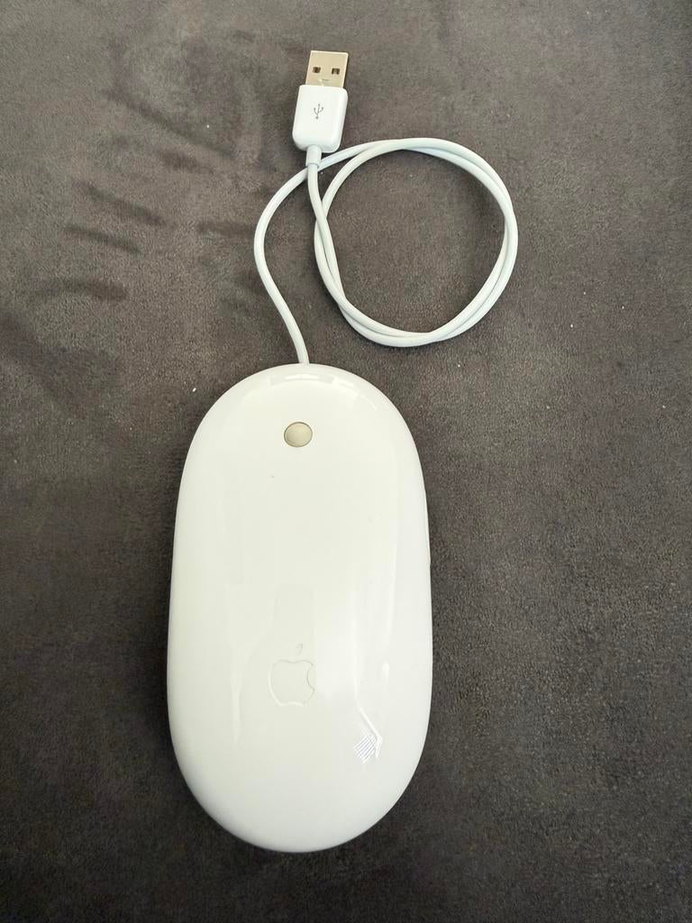 Apple muis A1152, Ophalen of Verzenden, Zo goed als nieuw, Bedraad, Muis