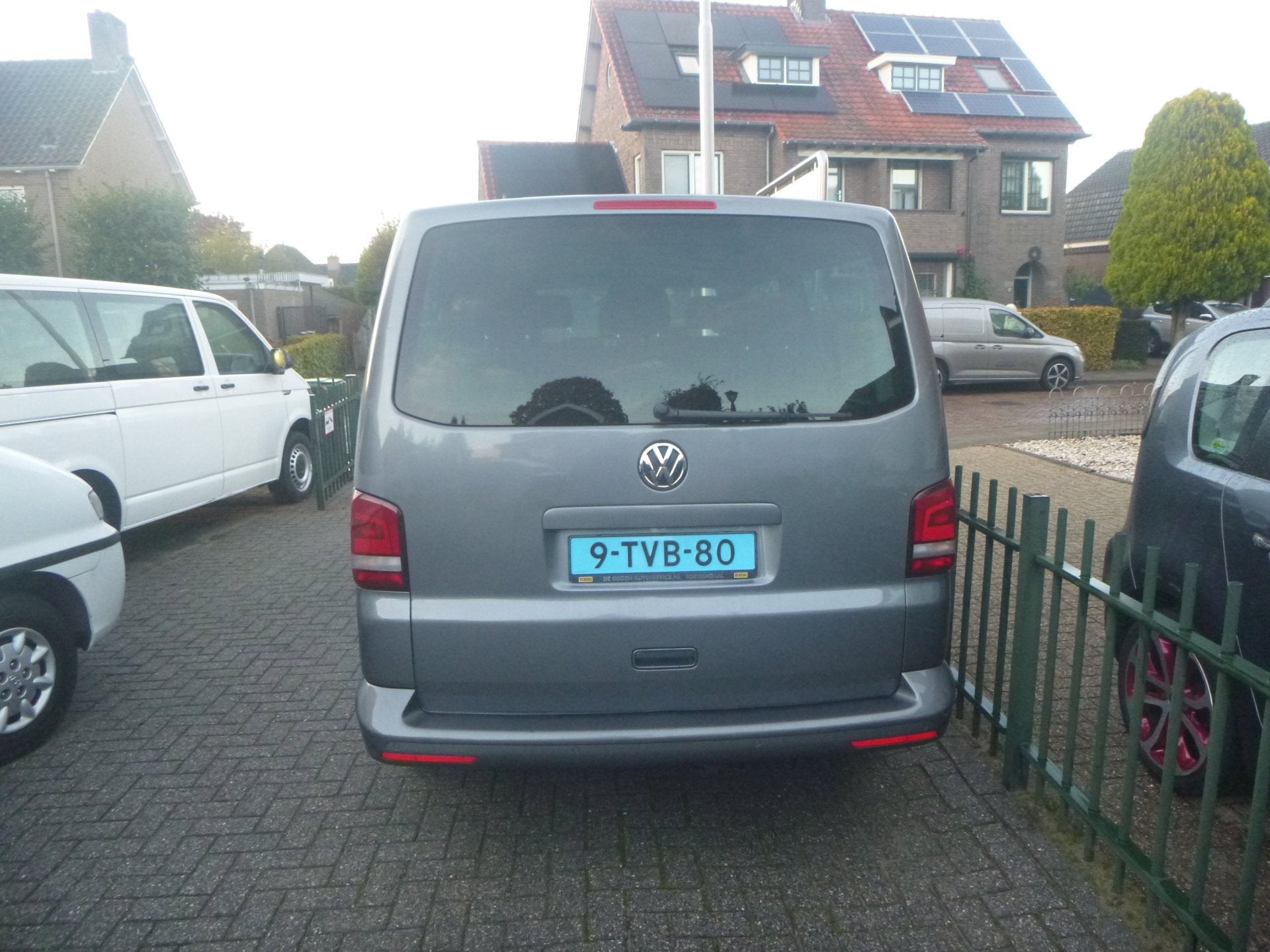 Volkswagen Transporter Kombi 2.0 TDI L2H1 BM Highline 9 pers, Auto's, Voorwielaandrijving, Euro 5, 15 km/l, Gebruikt