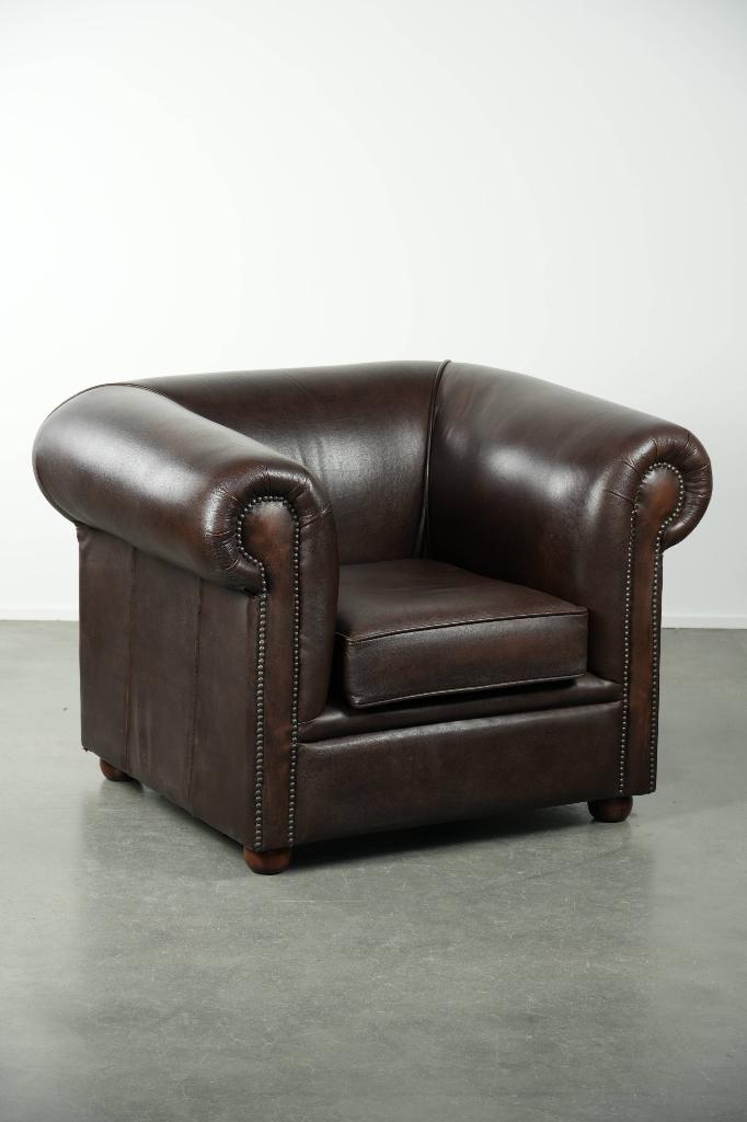 Luxe bruine rundleren chesterfield fauteuil, Huis en Inrichting, Fauteuils, Ophalen, Gebruikt, -, -