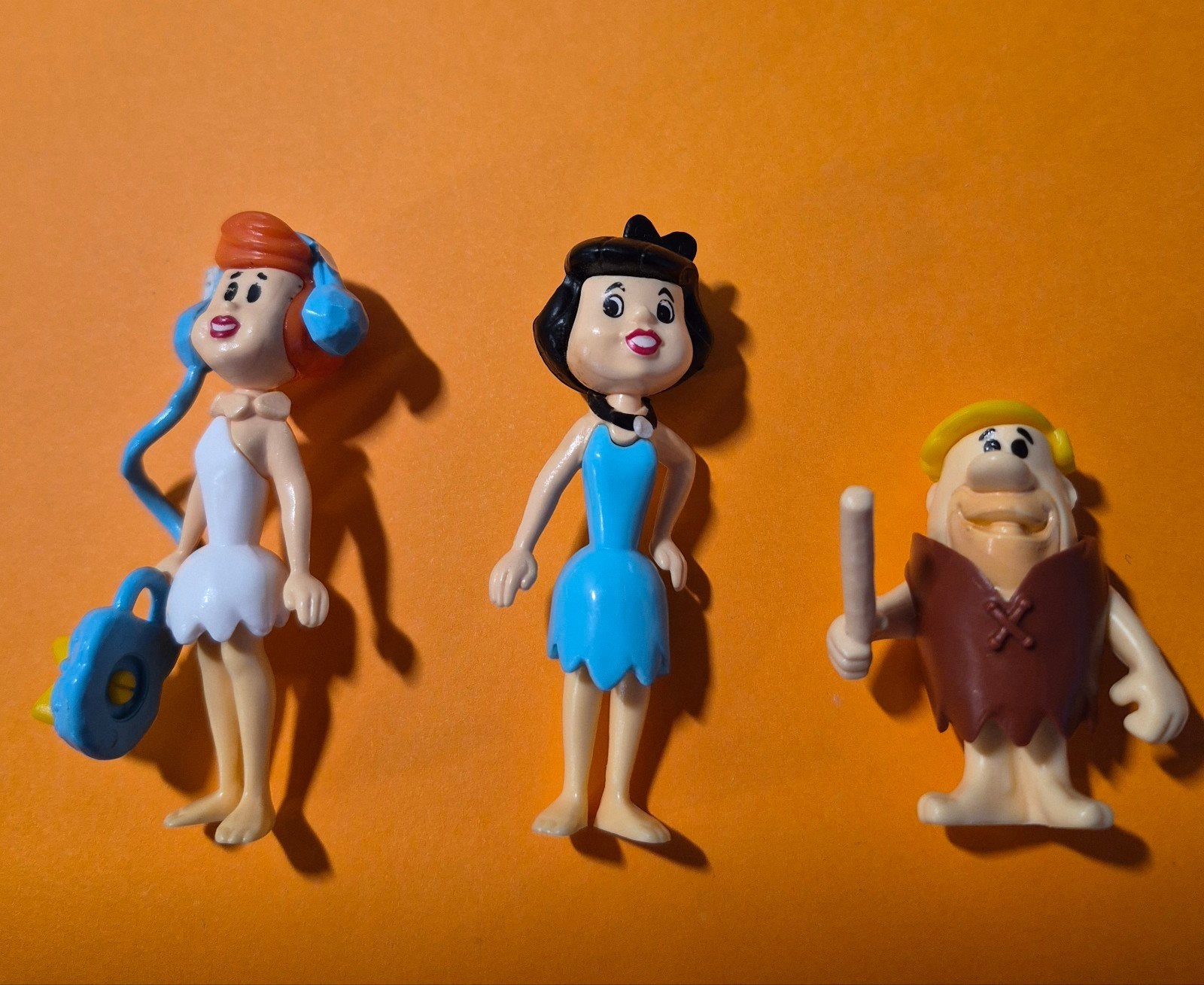 kinder surprise Flinstone (Wilma, Betty, Barney), Ophalen of Verzenden, Zo goed als nieuw, Hardplasticfiguren