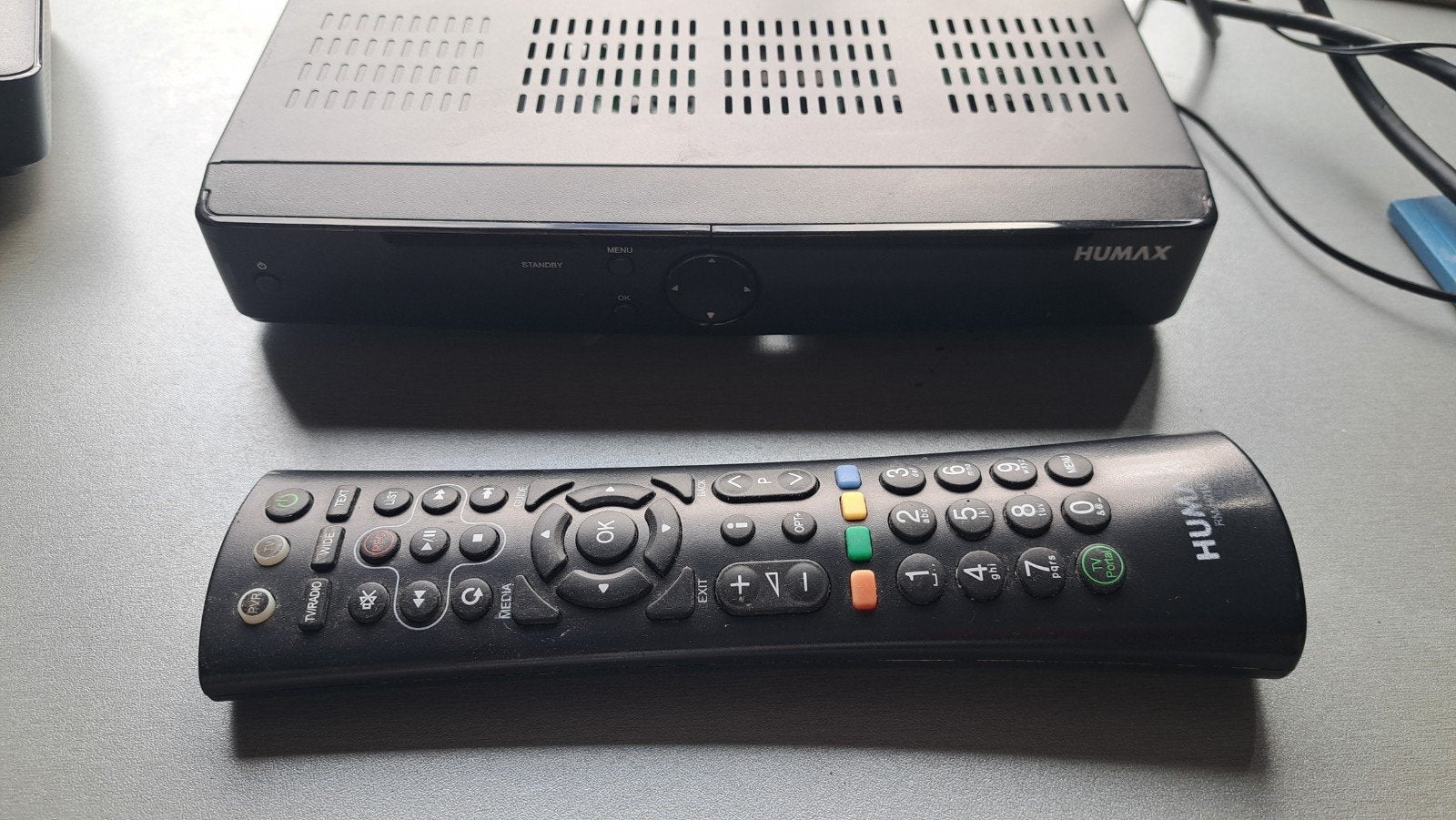 Humax digitale ontvanger met afstandsbediening, Audio, Tv en Foto, Ophalen of Verzenden, Gebruikt, Decoder
