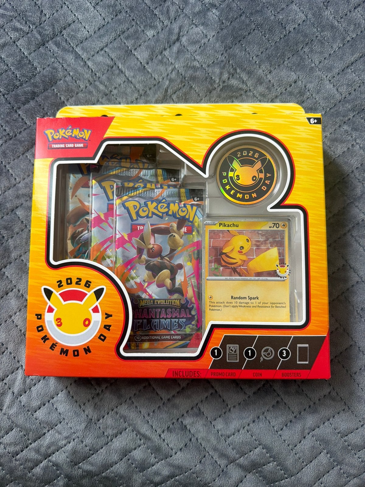 Pokémon Day 2026 Box met Pikachu Promo & Boosters, Ophalen of Verzenden, Nieuw, Overige typen