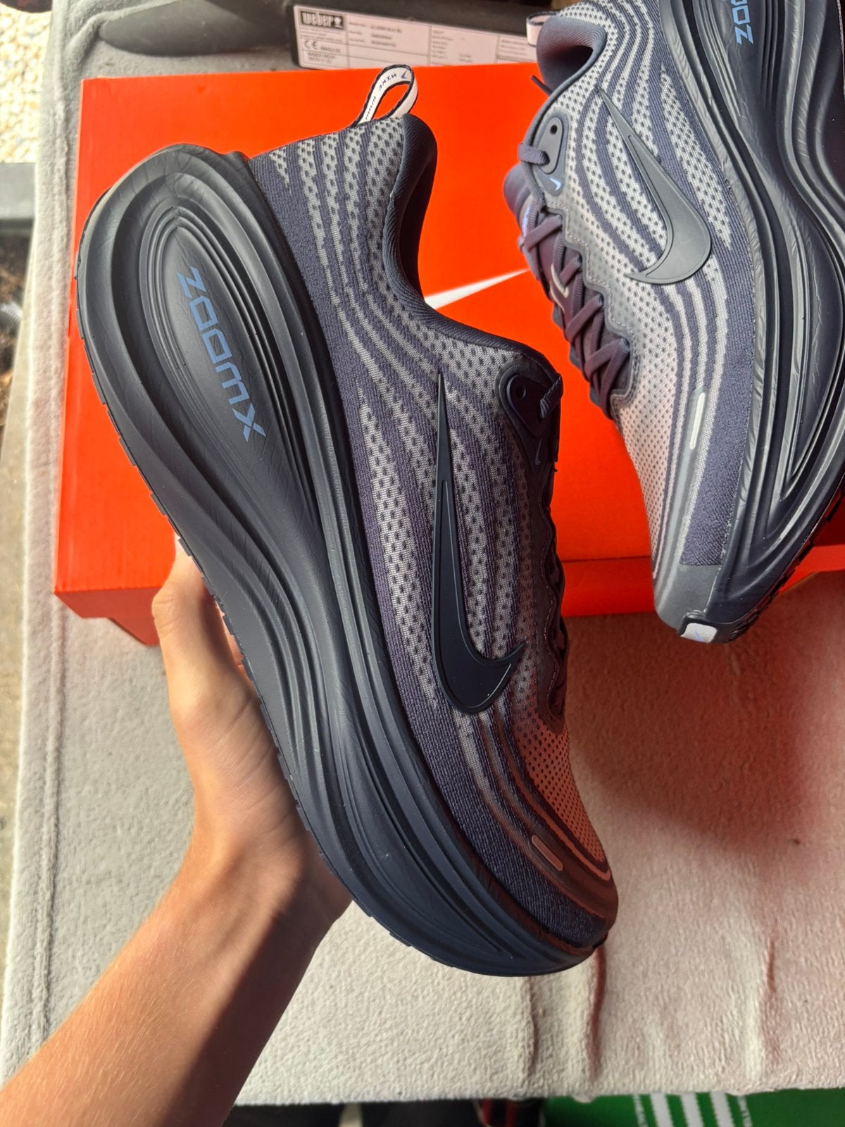 Nike vomero plus thunder blue - maat 48,5 - nieuw, Sport en Fitness, J, Nieuw, Ophalen of Verzenden, J