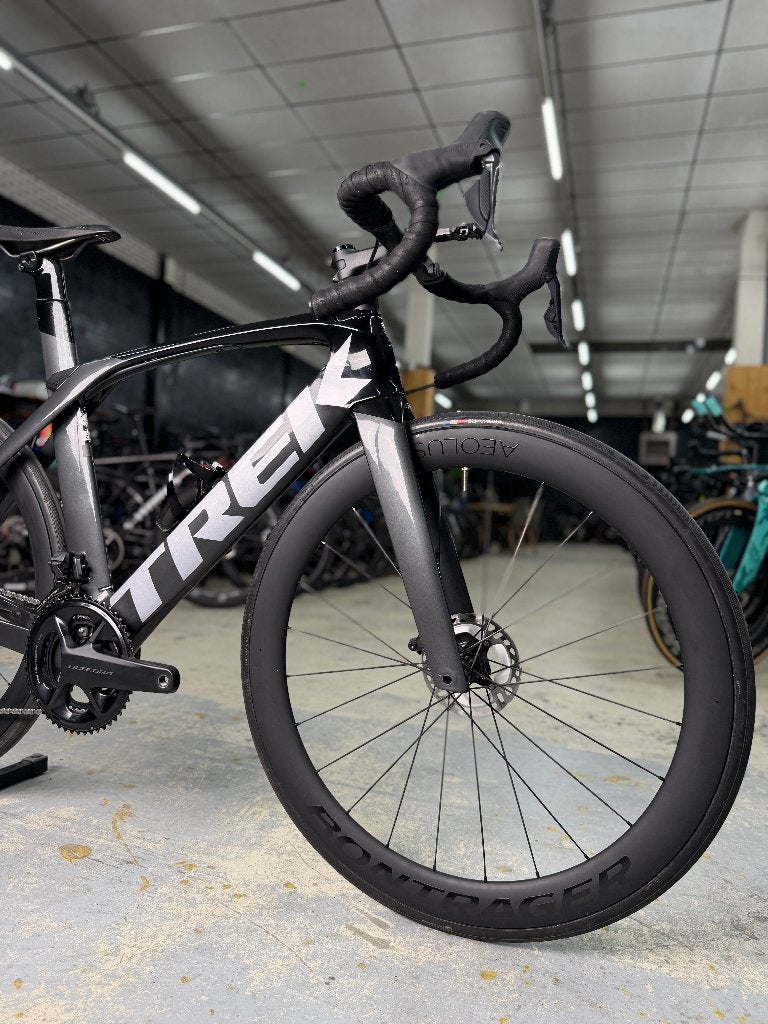 2500km Trek Madone SL7 Di2 Carbon Racefiets, Ophalen, Zo goed als nieuw, Overige typen