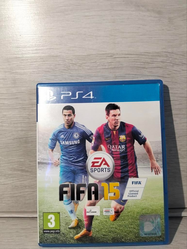FIFA 15 PS4, Ophalen of Verzenden, Zo goed als nieuw, Sport, 3 spelers of meer