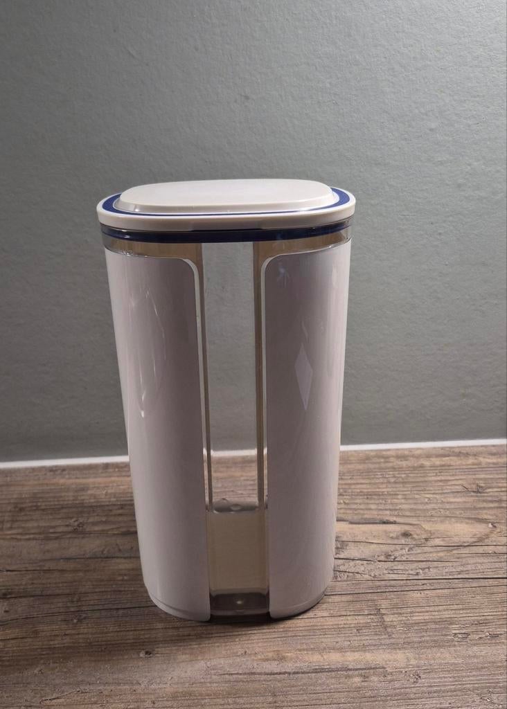 Tupperware vensterbus / beschuitbus, Huis en Inrichting, Keuken | Tupperware, Ophalen of Verzenden, Zo goed als nieuw, Wit, Bus of Trommel