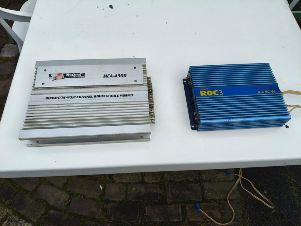 2 versterkers Marquant + Signat samen €80, Ophalen of Verzenden