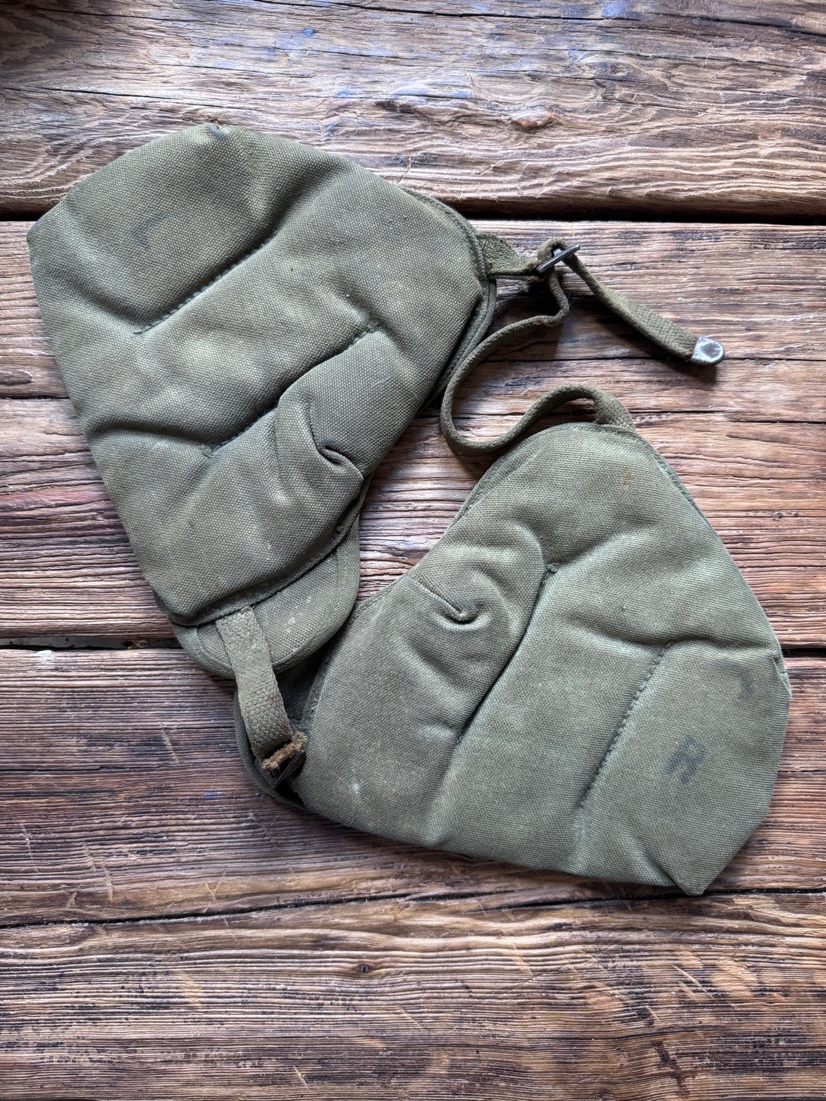 US WWII Shoulder pads L + R, Ophalen of Verzenden, Landmacht, Overige gebieden, Kleding of Schoenen