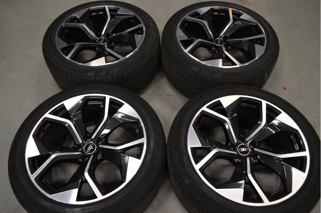 Originele 21" Audi Q7 5x112 ET25 66.6 Velgen + Zomerbanden, Niet ingevuld, Gebruikt, 285 mm, Banden en Velgen