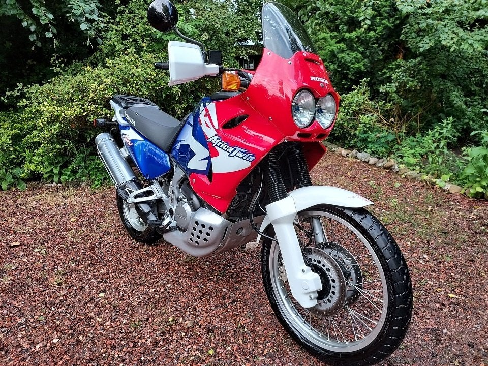 Honda XRV 750 Africa Twin Bj`2000 HRC Rood-blauw MAAR 31Dkm., 750 cc, 2 cilinders, Bedrijf, Meer dan 35 kW