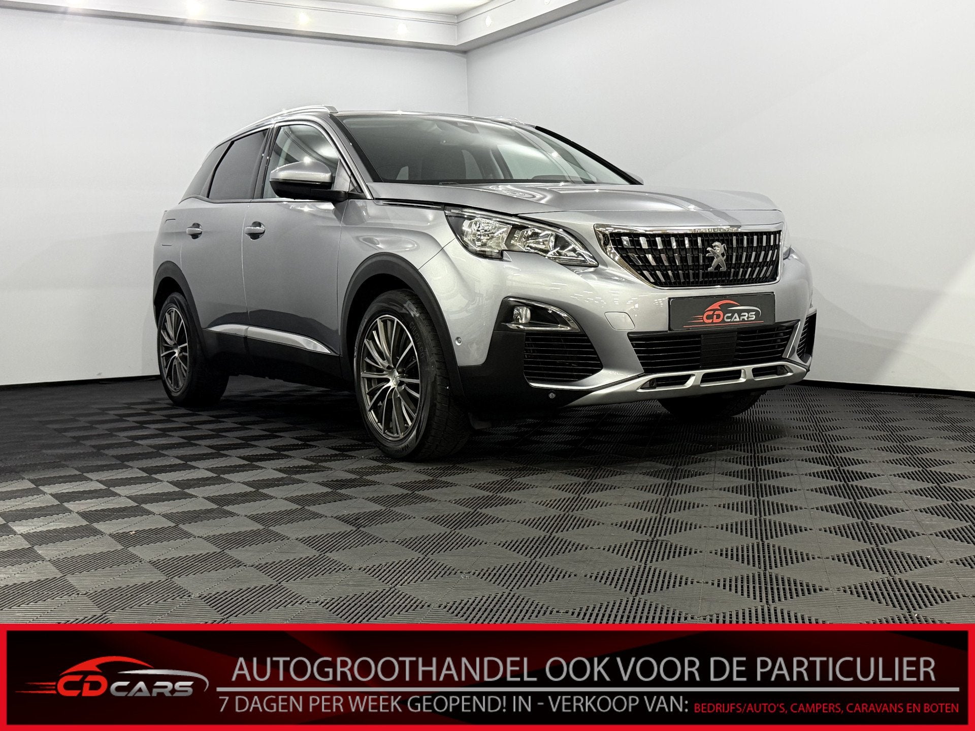 Peugeot 3008 1.2 PureTech Blue Lease Premium Half leder, Cam, Voorwielaandrijving, Gebruikt, 1199 cc, Leder en Stof