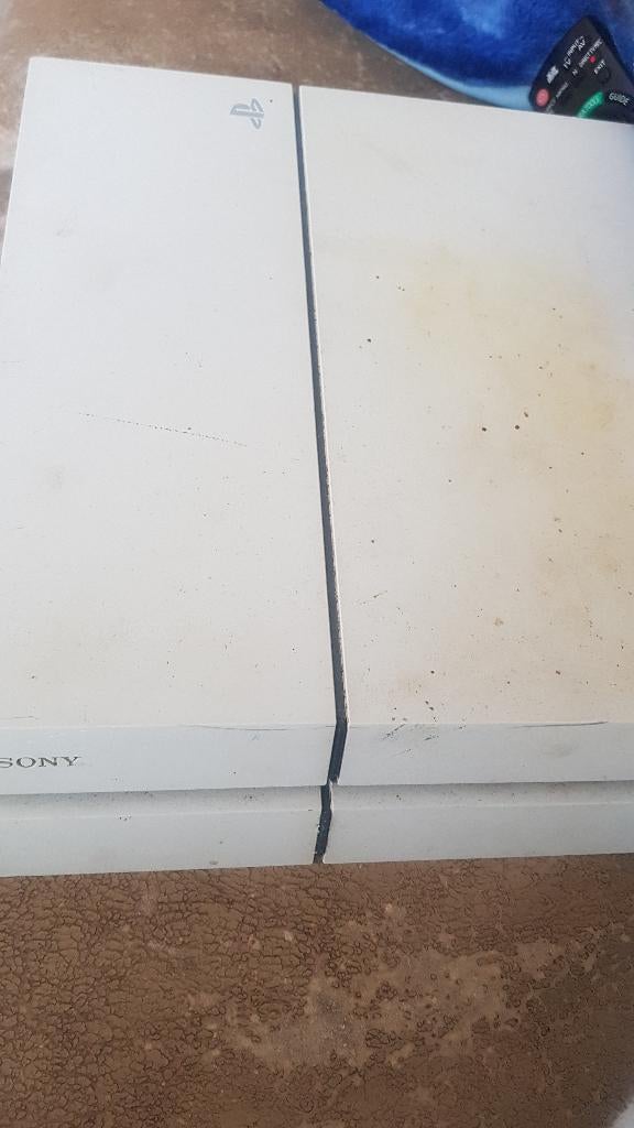Ps4 met 2 controllers mag bieden vanaf 70€, Spelcomputers en Games, Games | Sony PlayStation 4, 1 speler, Ophalen of Verzenden