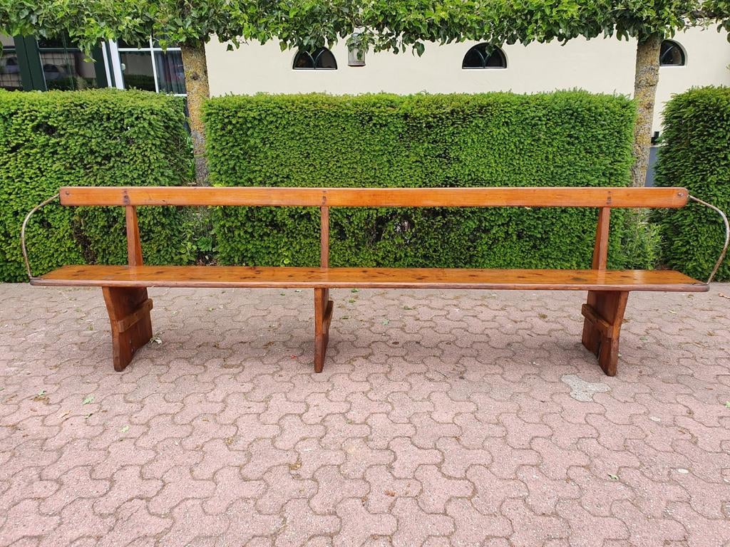 Mooie ouderwetse houten bank, Ophalen