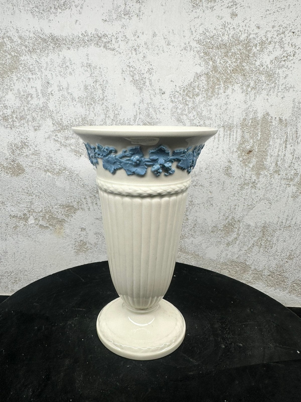 Wedgwood Jasperware Vaas, Verzenden
