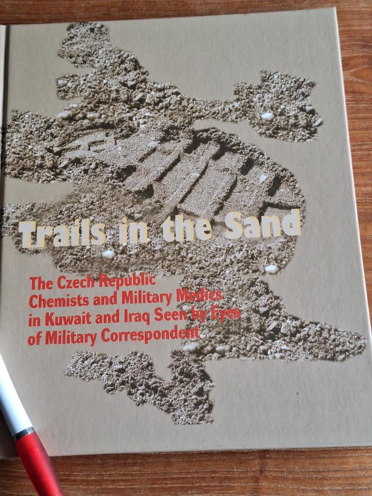Trails in the sand Czech Republic chemists military medics, Ophalen of Verzenden, Tweede Wereldoorlog, Zo goed als nieuw, Overige onderwerpen