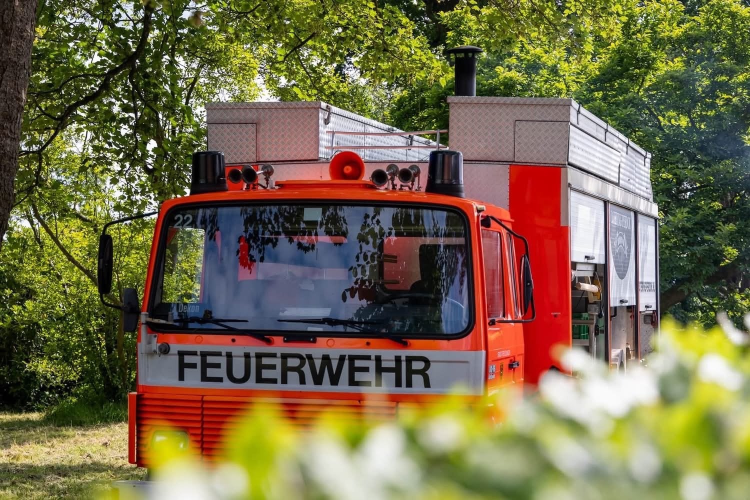 Unieke Brandweer Foodtruck met 2 Houtgestookte Pizza Ovens, Zakelijke goederen, Ophalen