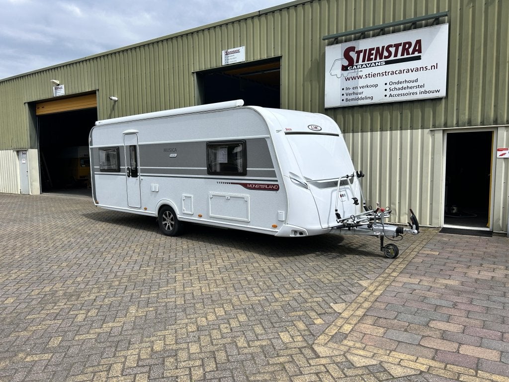 LMC Musica 520 E verkocht, Caravans en Kamperen, Rondzit, Schokbreker, Bedrijf, Overige typen