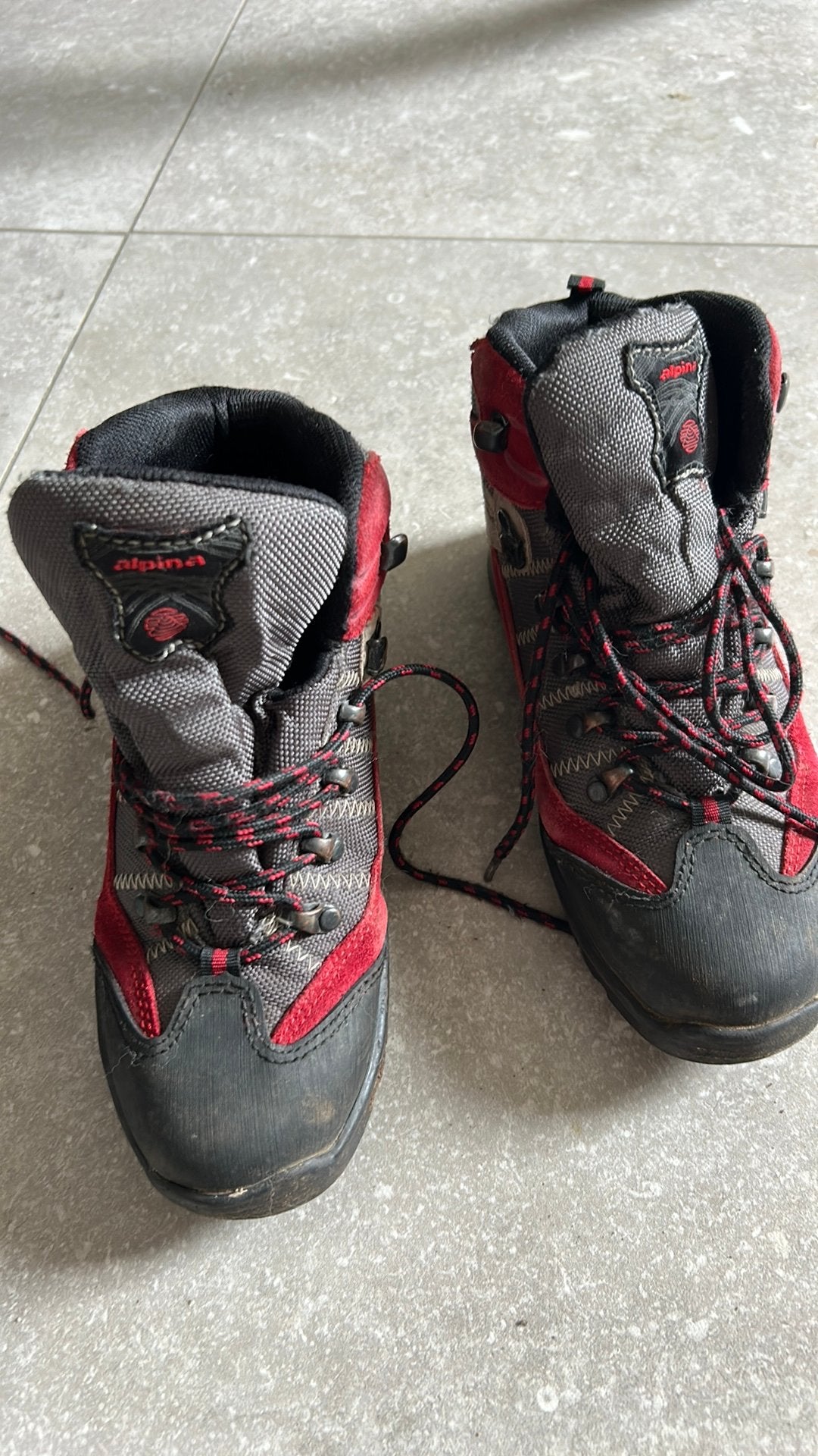 Bergschoenen maat 36, Sport en Fitness, Bergsport en Wandelen, Ophalen, Zo goed als nieuw, Schoenen