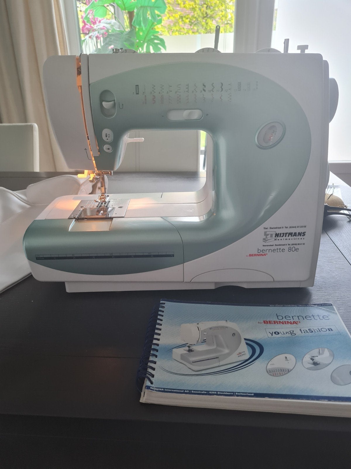 Bernette 80e naaimachine van Bernina, zo goed als nieuw, Ophalen of Verzenden, Zo goed als nieuw, Naaimachine, Bernina