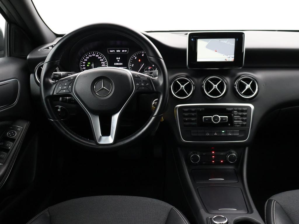 Mercedes-Benz A-klasse 180 CDI AUT. MONTAIN GRAY + GELE REMK, Auto's, Mercedes-Benz, Euro 5, Gebruikt, 4 cilinders, 1796 cc
