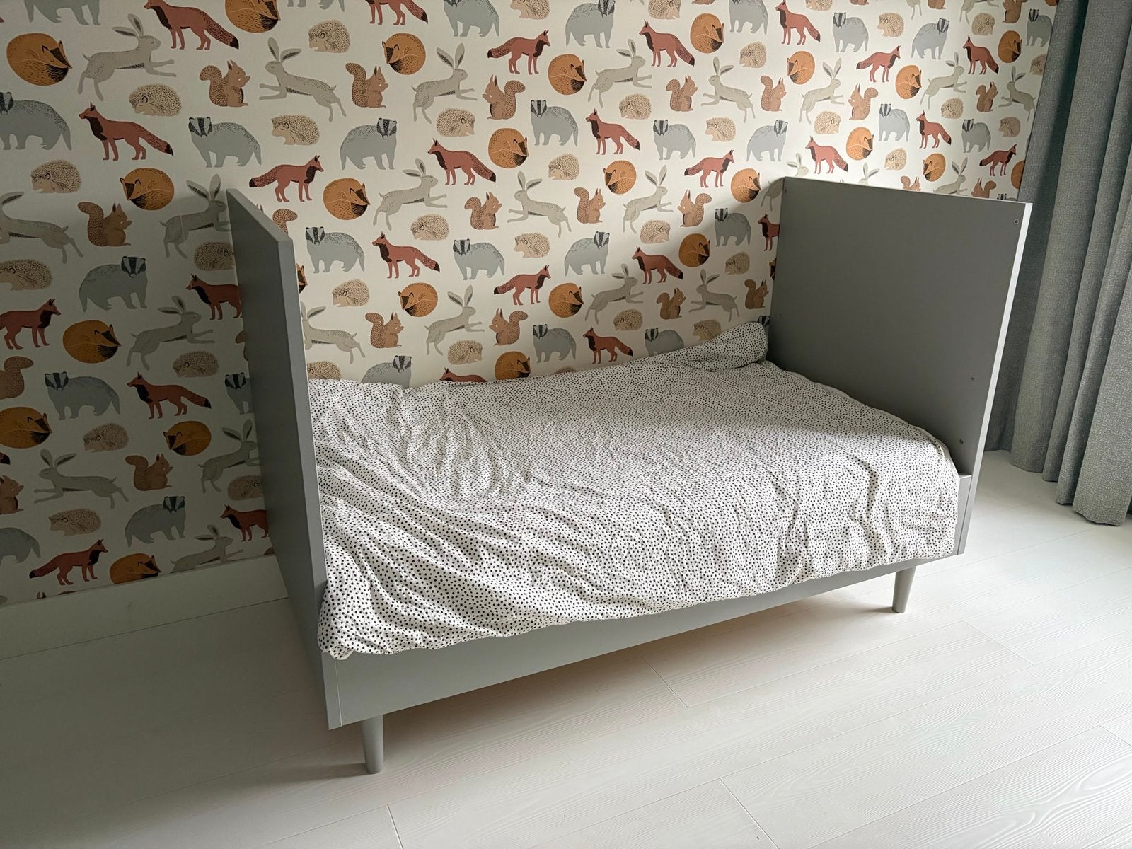 Petite Amélie ÉTOILE meegroeibed + commode grijs | Babykamer, Ophalen, Zo goed als nieuw, 140 tot 160 cm, 70 tot 85 cm