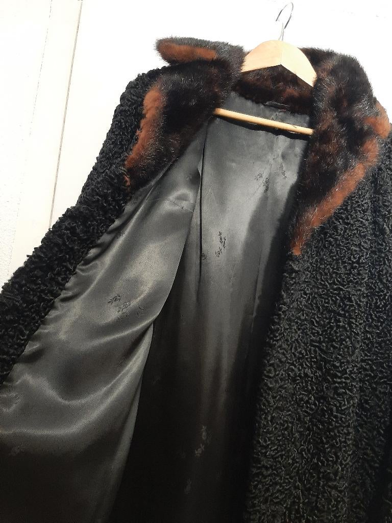 Persianer bontjas, lang, hoge kwaliteit., Kleding | Dames, Jassen | Winter, Maat 38/40 (M), Zwart, Ophalen of Verzenden, Onbekend
