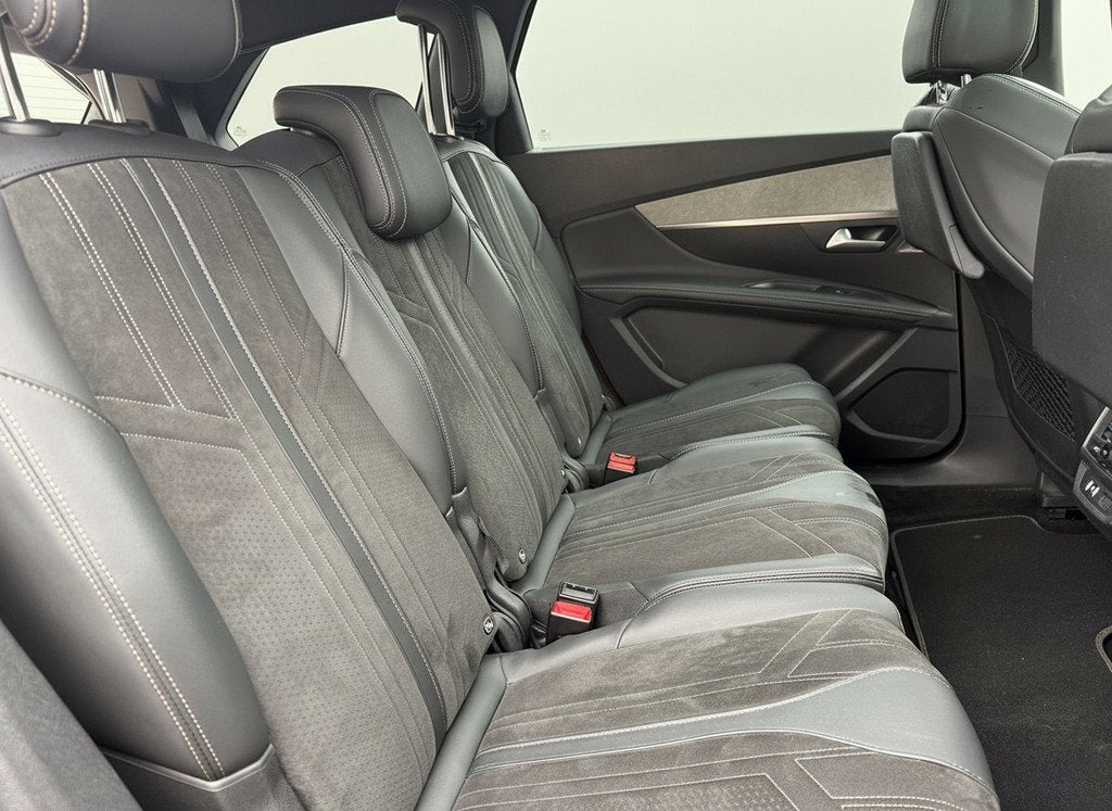 Peugeot 5008 1.6 PT 180pk GT 7p Aut. Nachtzicht | Stoelen pa, Auto's, Peugeot, 4 cilinders, 181 pk, 7 stoelen, Origineel Nederlands