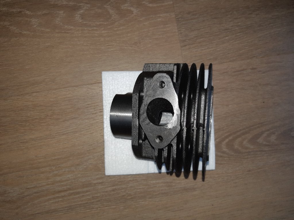 Nieuwe cilinder Tomos 4 pk buitenboordmotor T3 T4, Ophalen of Verzenden, Nieuw, Motor en Techniek