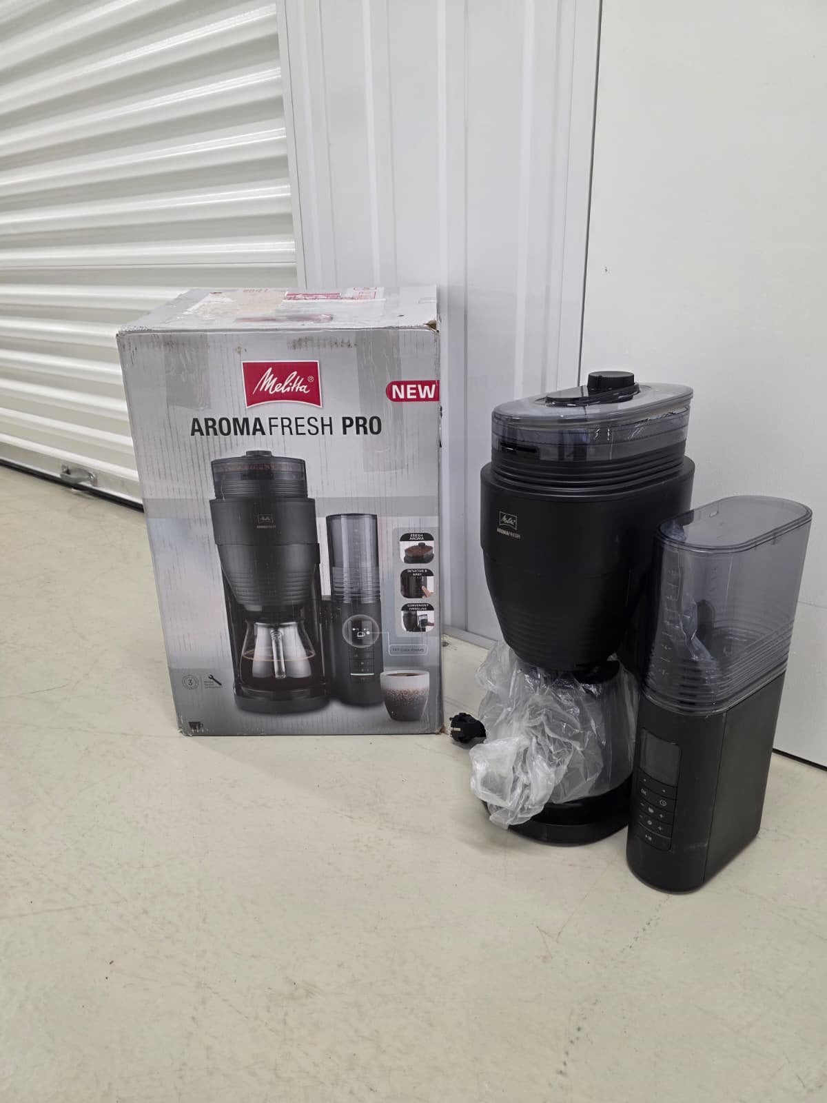 Melitta AromaFresh Glass Pro 1030-01 Coffee Machine, Afneembaar waterreservoir, Melitta, 10 kopjes of meer, Koffiemachine